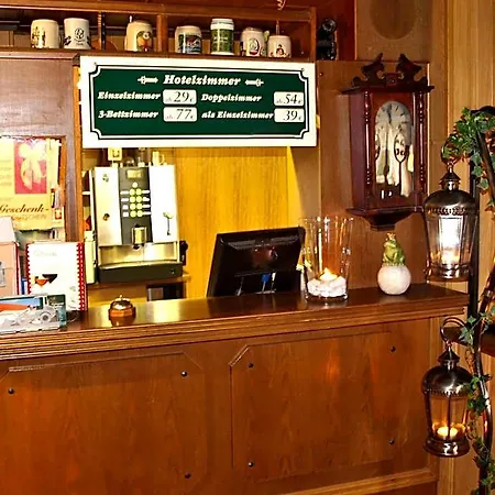 Auerhahn Hotell 3*